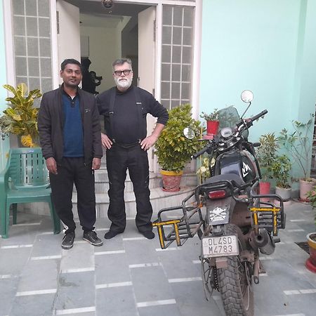 Kanak Home Stay Varanasi Exterior foto