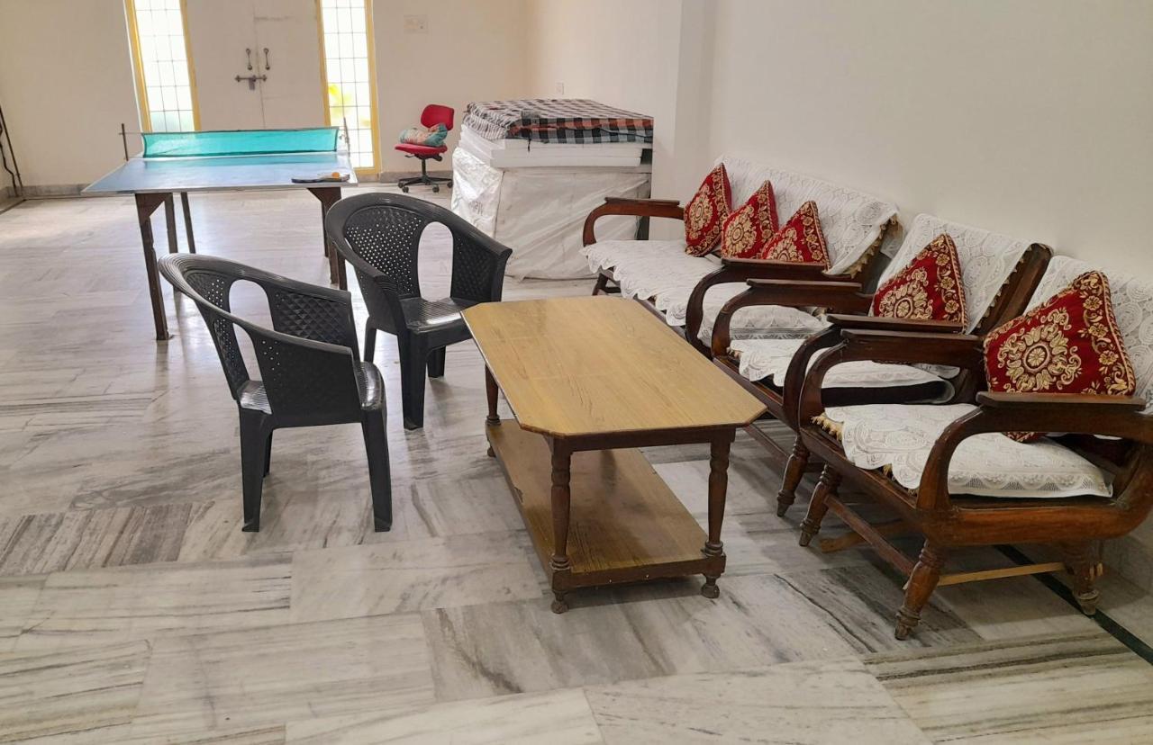 Kanak Home Stay Varanasi Exterior foto