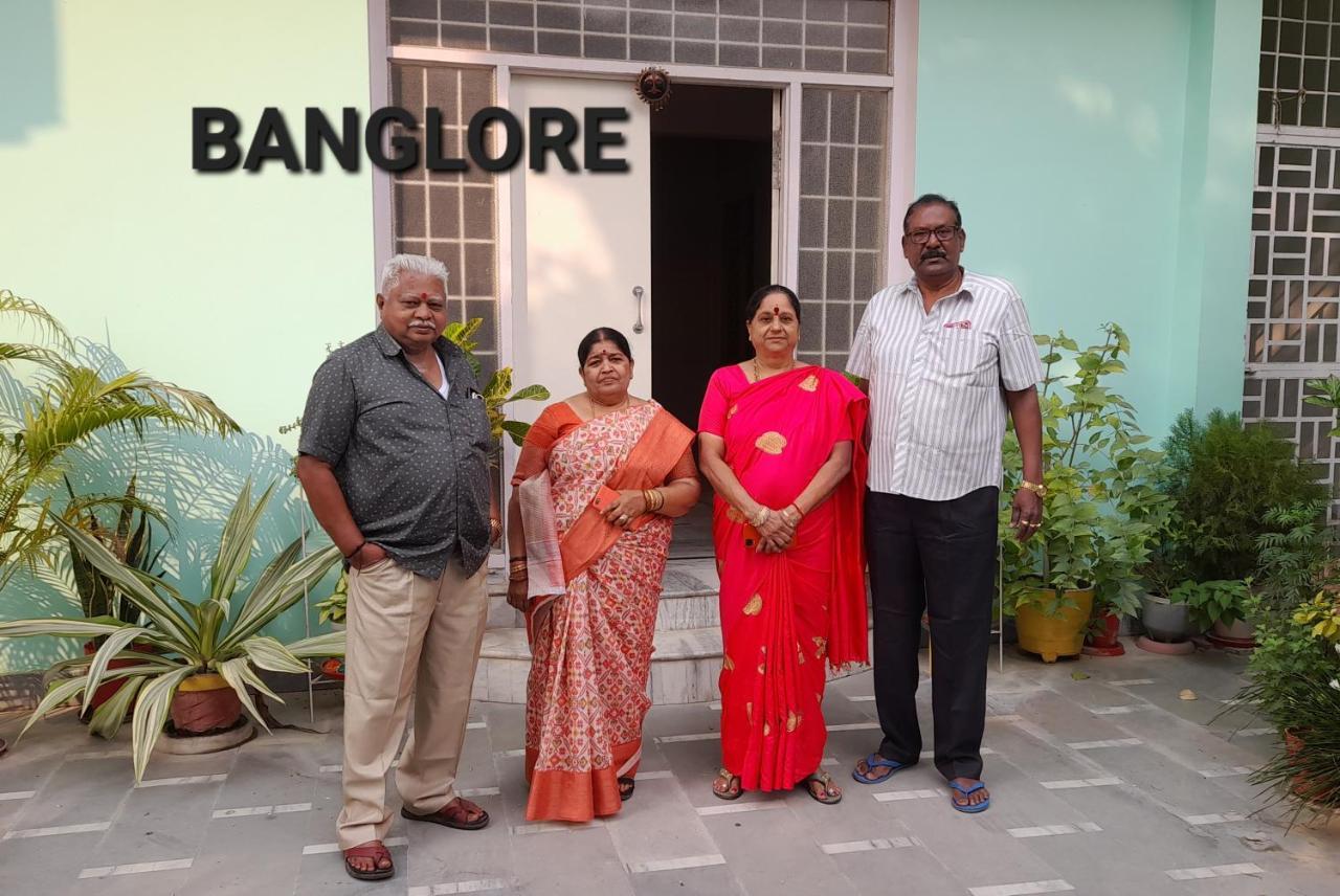 Kanak Home Stay Varanasi Exterior foto